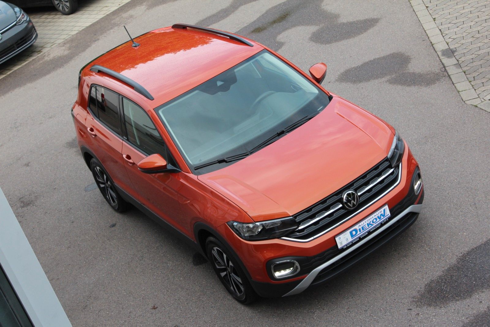 Volkswagen T-Cross United DSG - Samsaru's Car Outlet