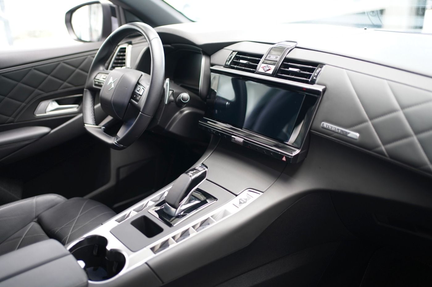 DS Automobiles DS7 Crossback E-Tense 4x4 300 Ligne Noire