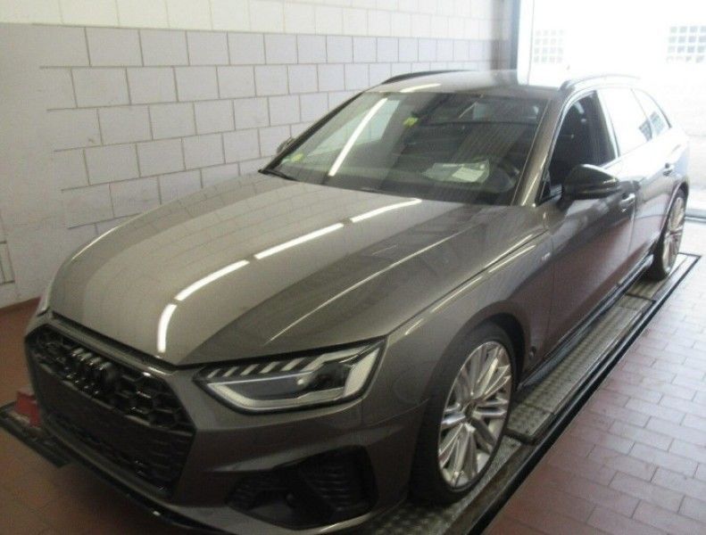 Audi A4 Avant 40 TDI quattro S tronic S line - Samsaru's Car Outlet