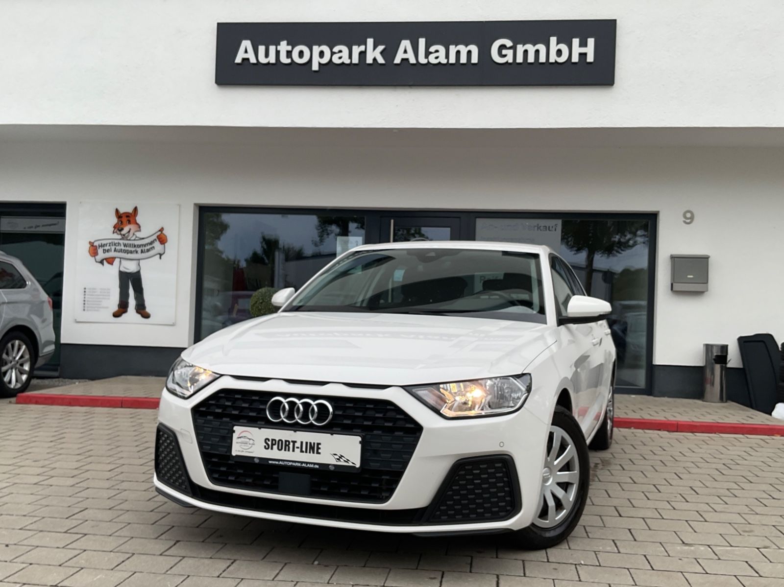 Audi A1 SB 25 TFSI basis S-Tronic - Samsaru's Car Outlet