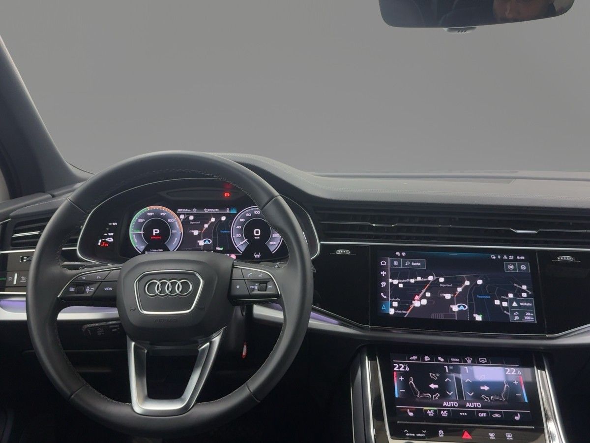 Audi Q7 55 TFSI e S line quattro tiptronic AHK Luftfe