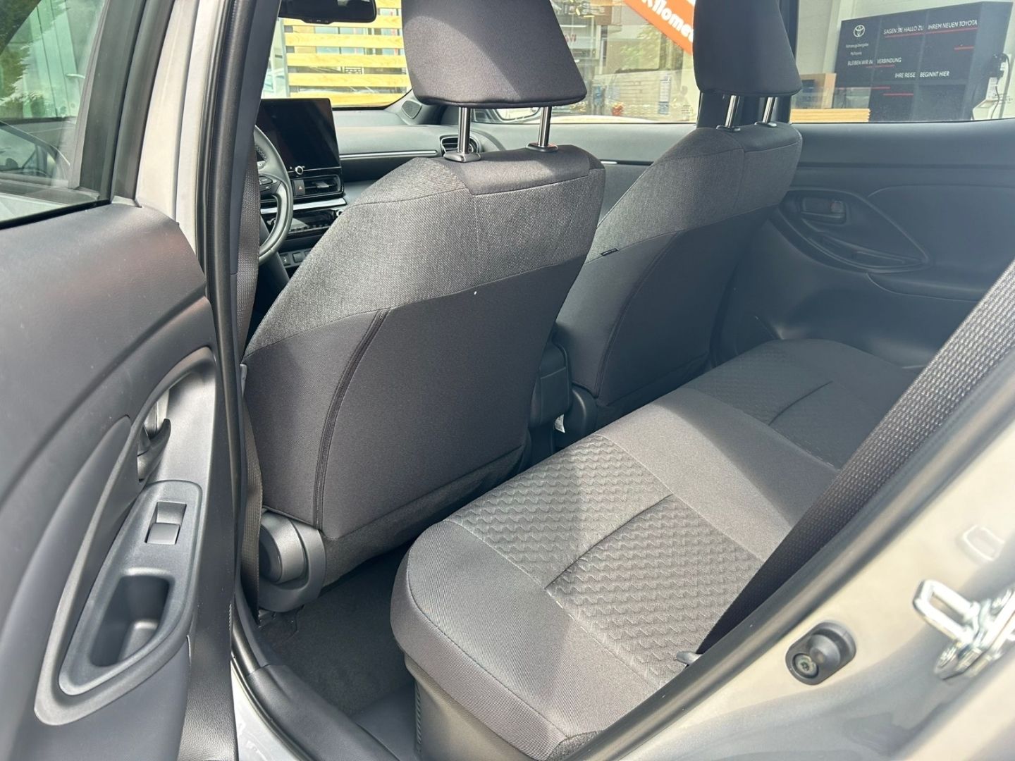 Toyota Yaris Cross Teamplayer 1.5l Hybrid Navi LED SHZ