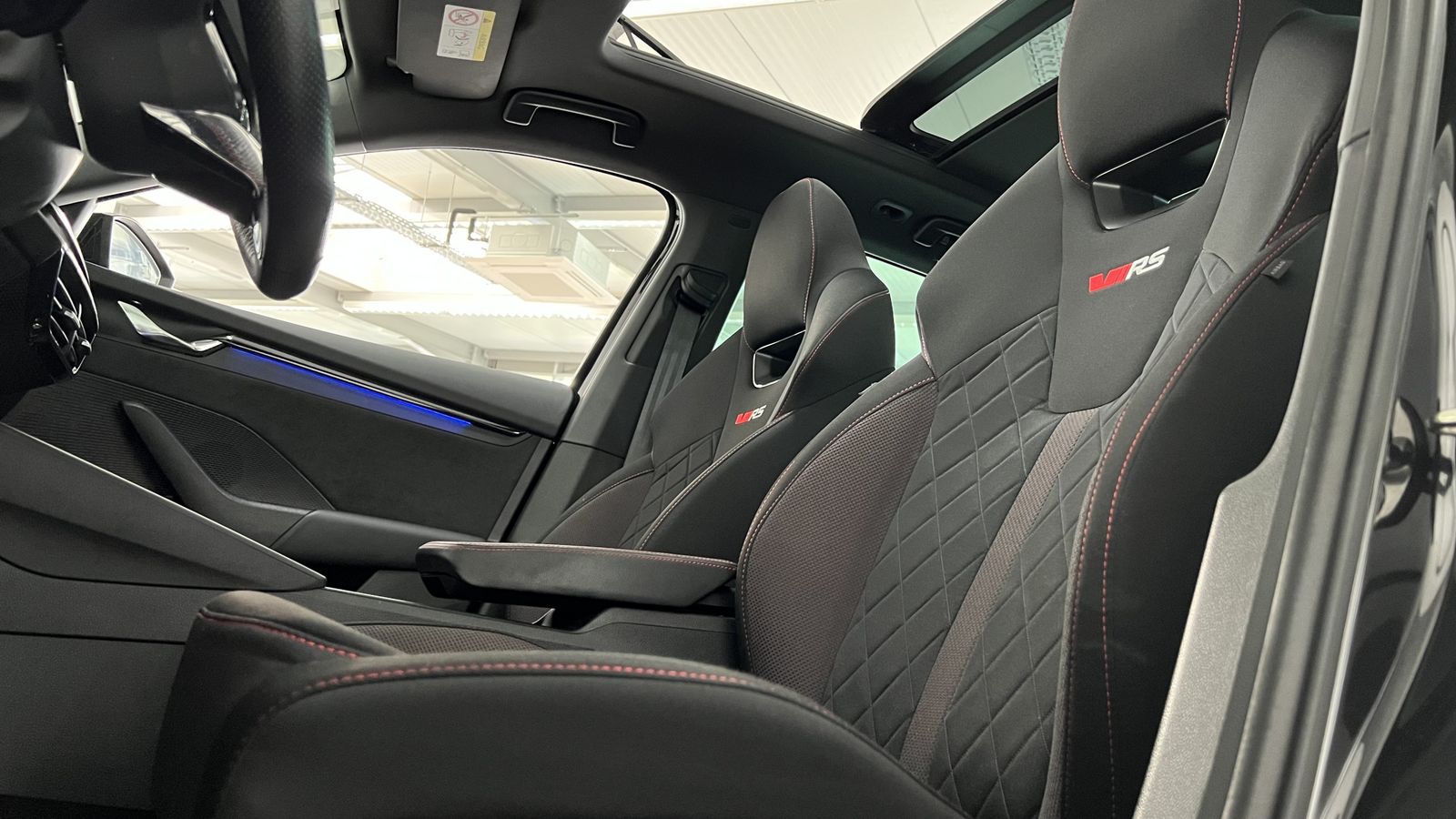 Skoda Octavia Combi RS First Edition - Samsaru's Car Outlet