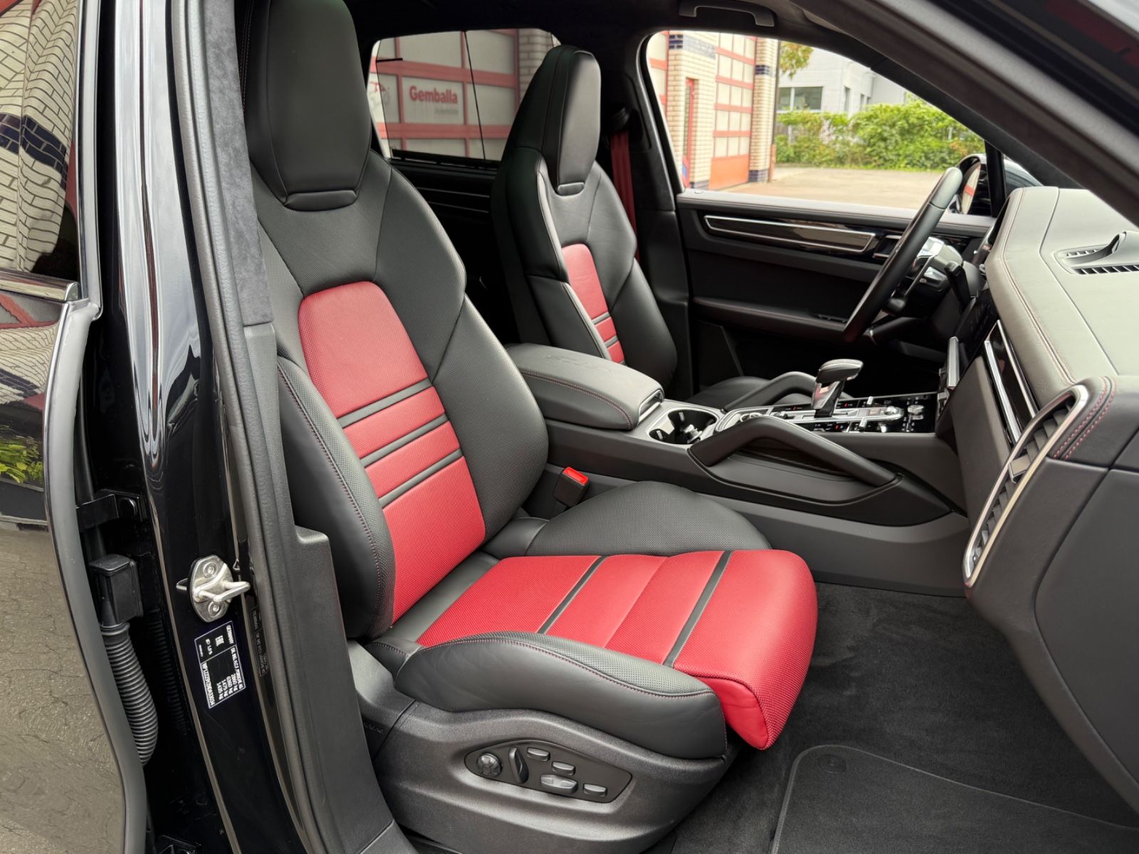 Porsche CAYENNE GTS V8, SPORTABGAS, PANO, HA-LENKUNG