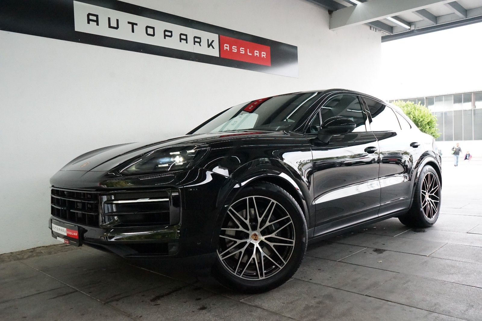Porsche Cayenne Coupe E-Hybrid/P-DiSPLAY/BOSE/ACC/ACC/18