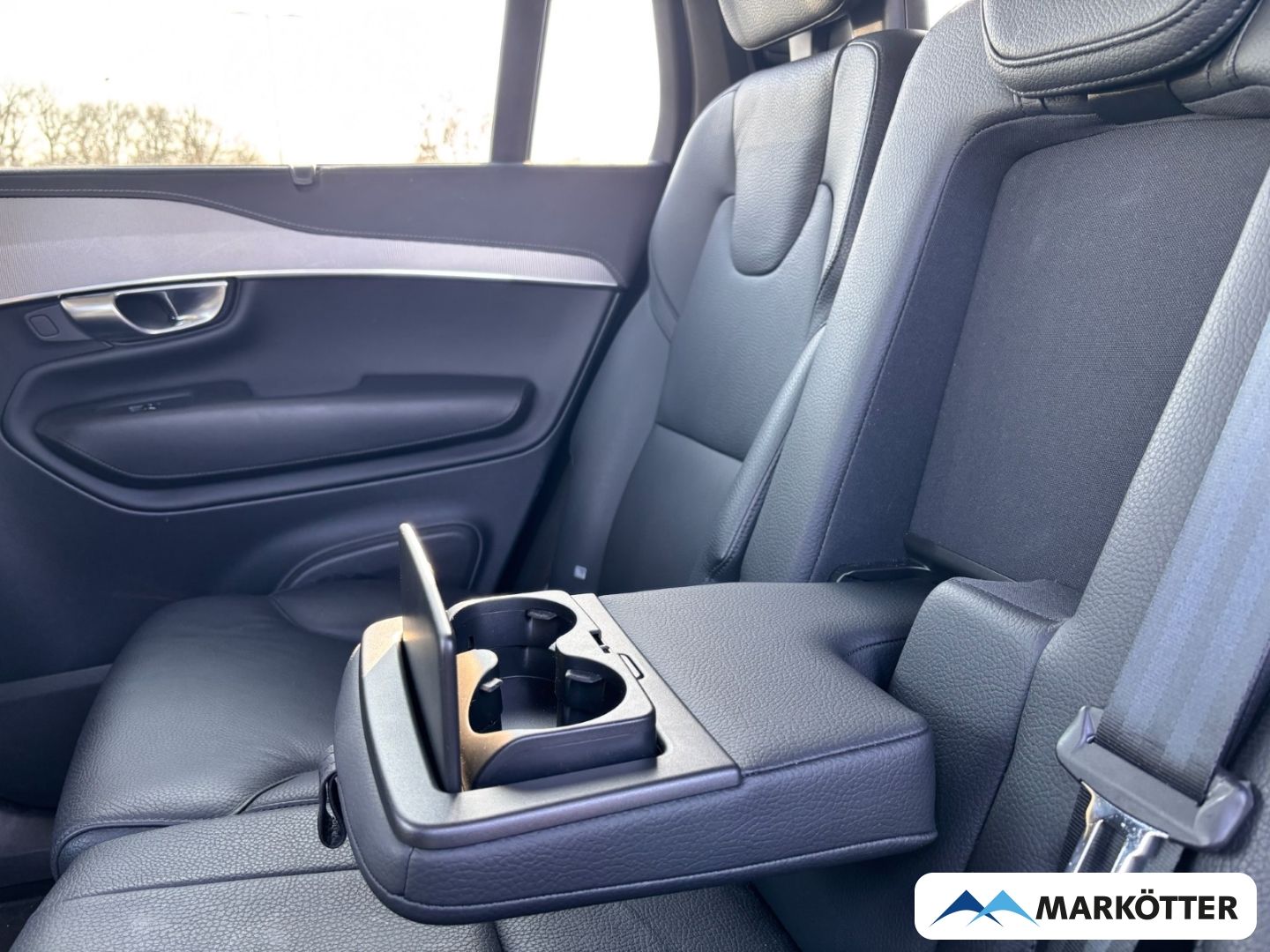 Volvo XC90 T8 AWD Plus Dark Recharge 7-Sitzer ACC/AHK