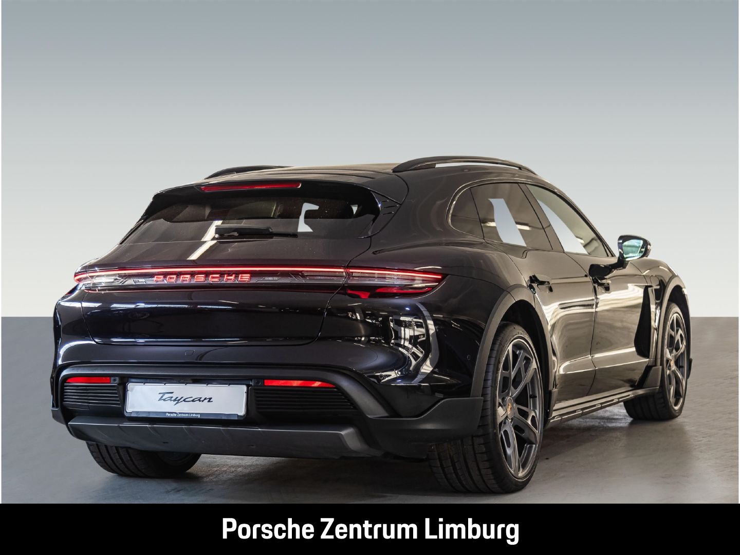 Porsche Taycan 4 Cross Turismo BOSE Hinterachslenkung