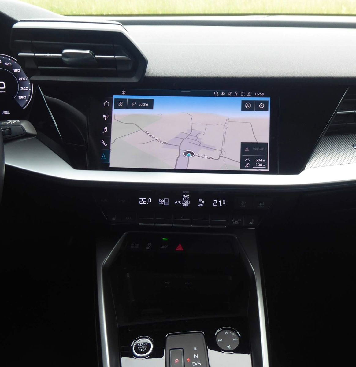 Audi A3 Sportback 45 TFSIe S-LINE/HEAD-UP/VIRTUAl/18"