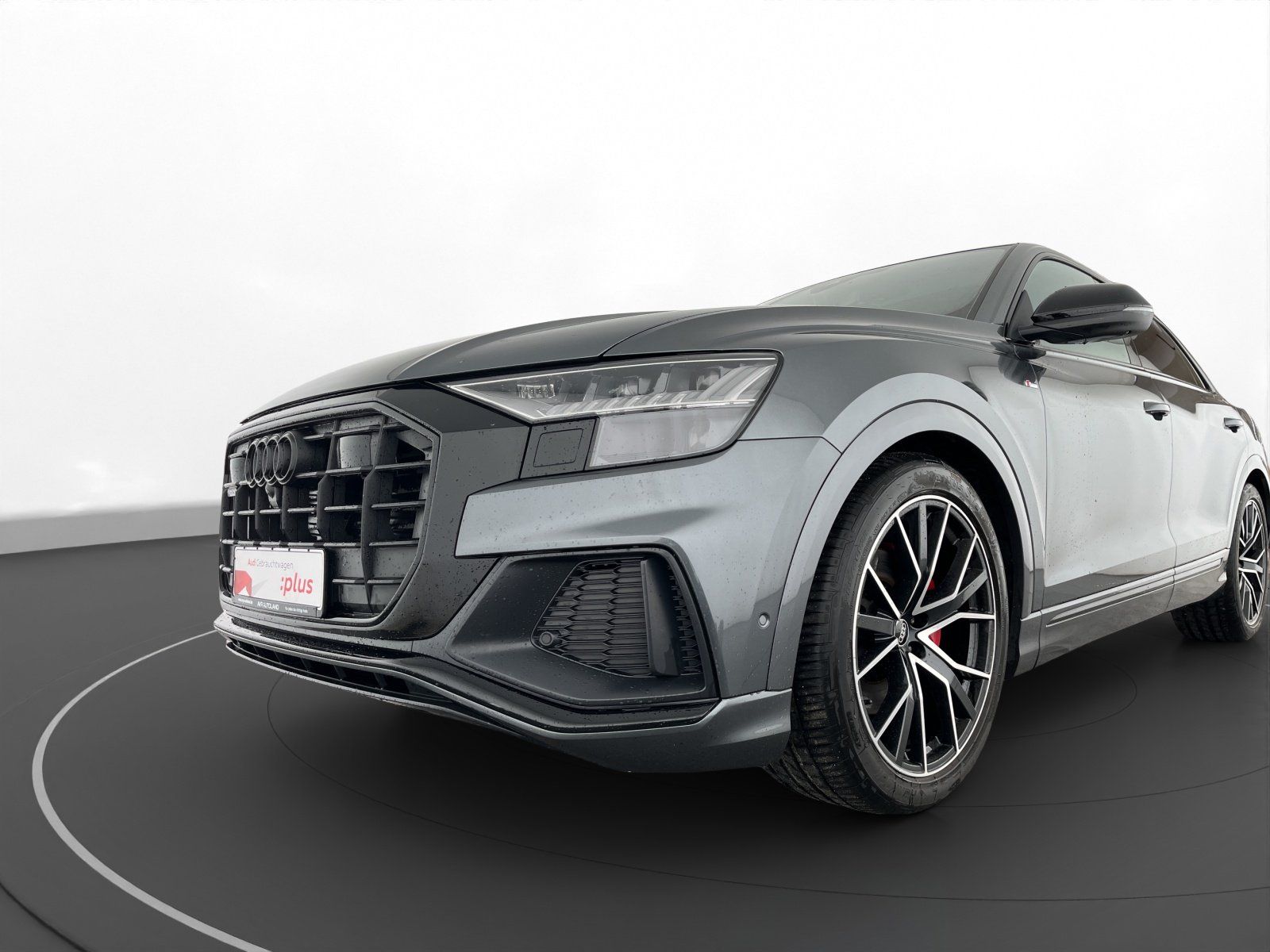 Audi Q8 50 TDI quattro tiptronic S line | PANO |