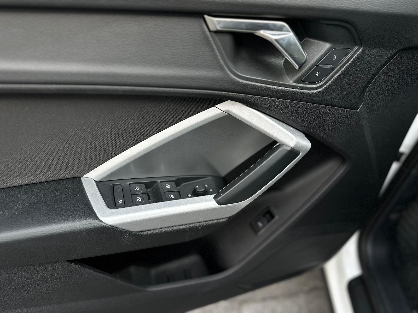 Audi Q3 SPORTBACK 40TDI QUATTRO - Samsaru's Car Outlet