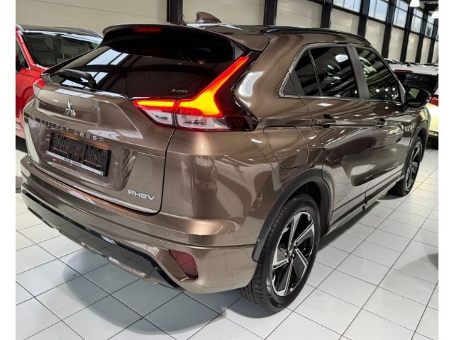 Mitsubishi Eclipse Cross Mitsubishi Plug-In Hybrid Plus MJ2