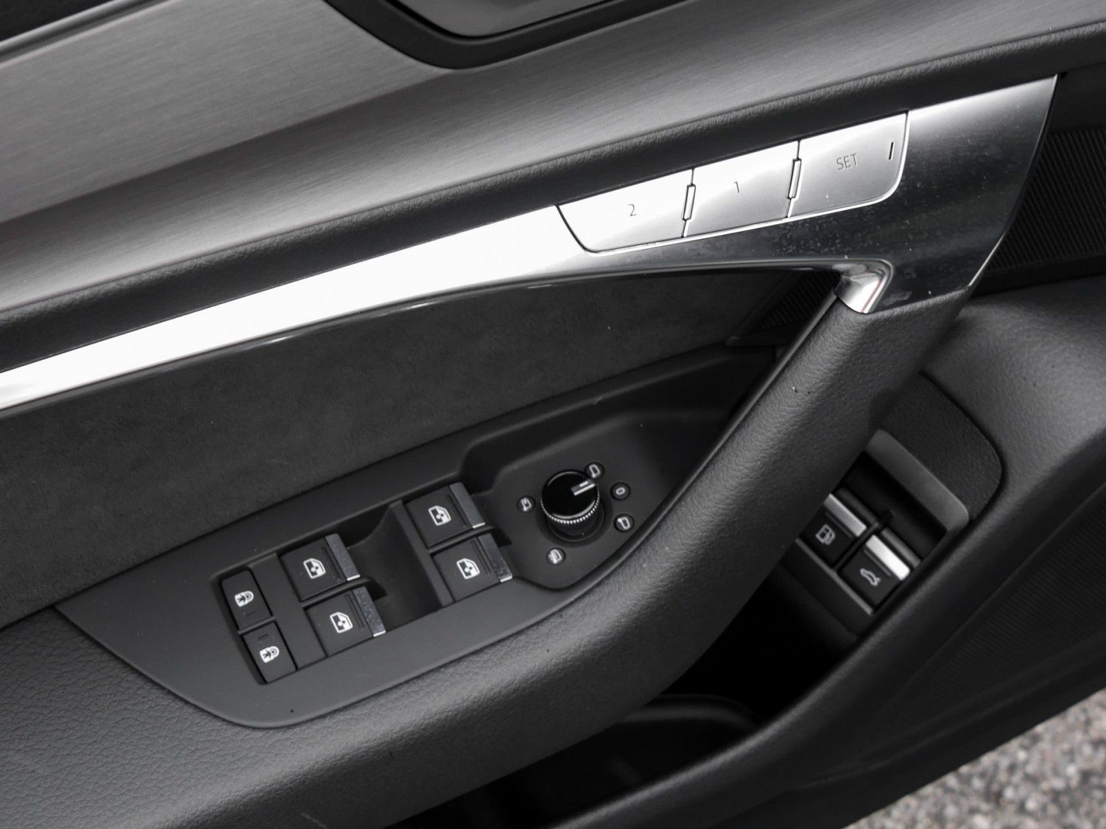 Audi A6 55 quattro HYBRID S LINE - Samsaru's Car Outlet