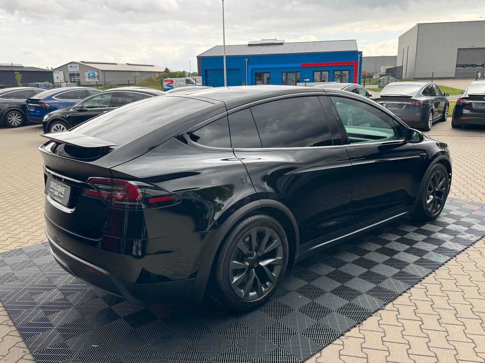 Tesla MODEL X PALLADIUM |  HW 4 USS | 6 SEATER |
