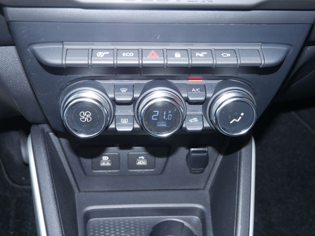 Dacia Duster Prestige TCe 130 - Samsaru's Car Outlet