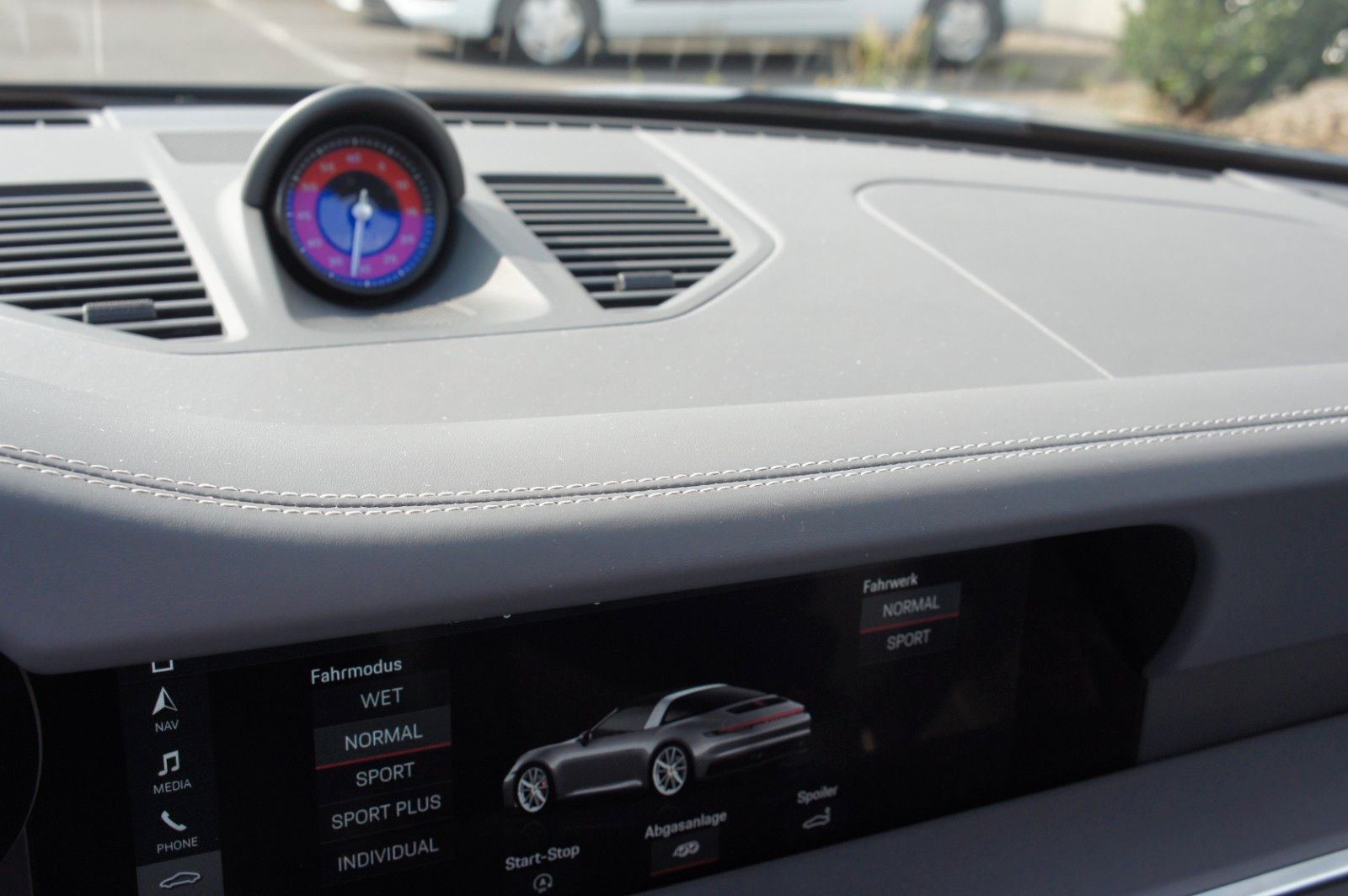 Porsche 992 Targa 4S *PDLS+*CHRONO*BOSE*360*21Z*SP.ABGAS