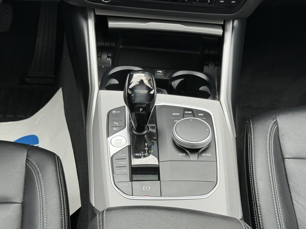 BMW 330 e Touring Aut. Advantage - Samsaru's Car Outlet