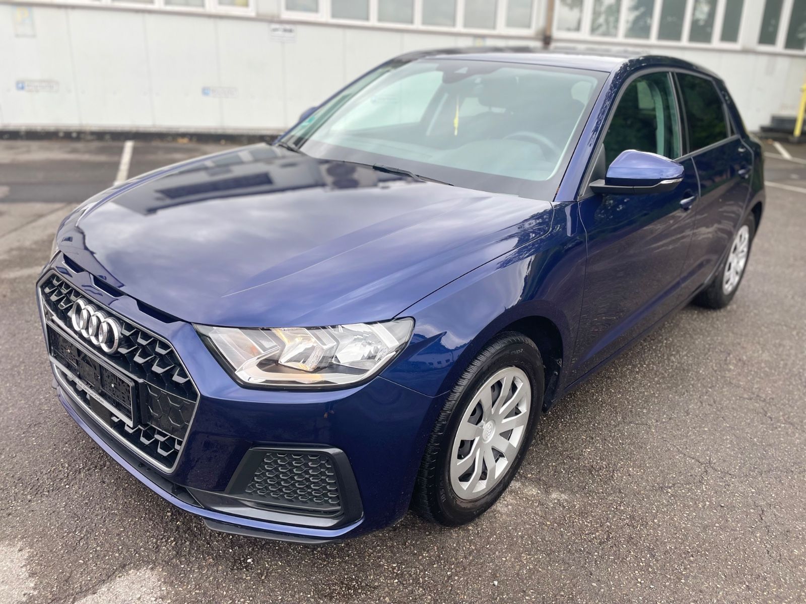 Audi A1 Sportback 25 TFSI advanced - Samsaru's Car Outlet