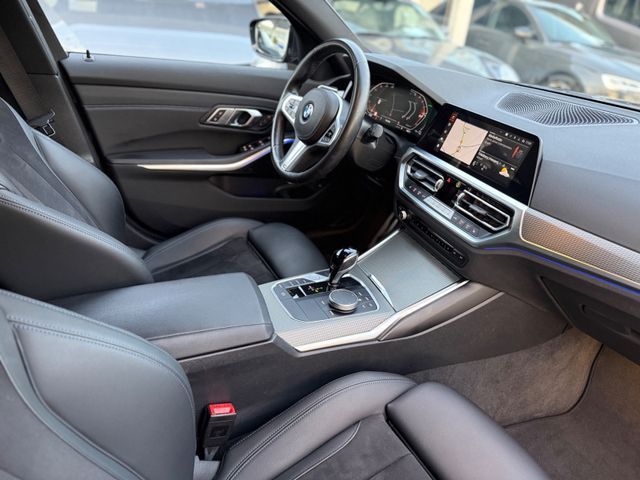 BMW 320 d xDrive M Sport Ambiente Life ALL BLACK - Samsaru's Car Outlet