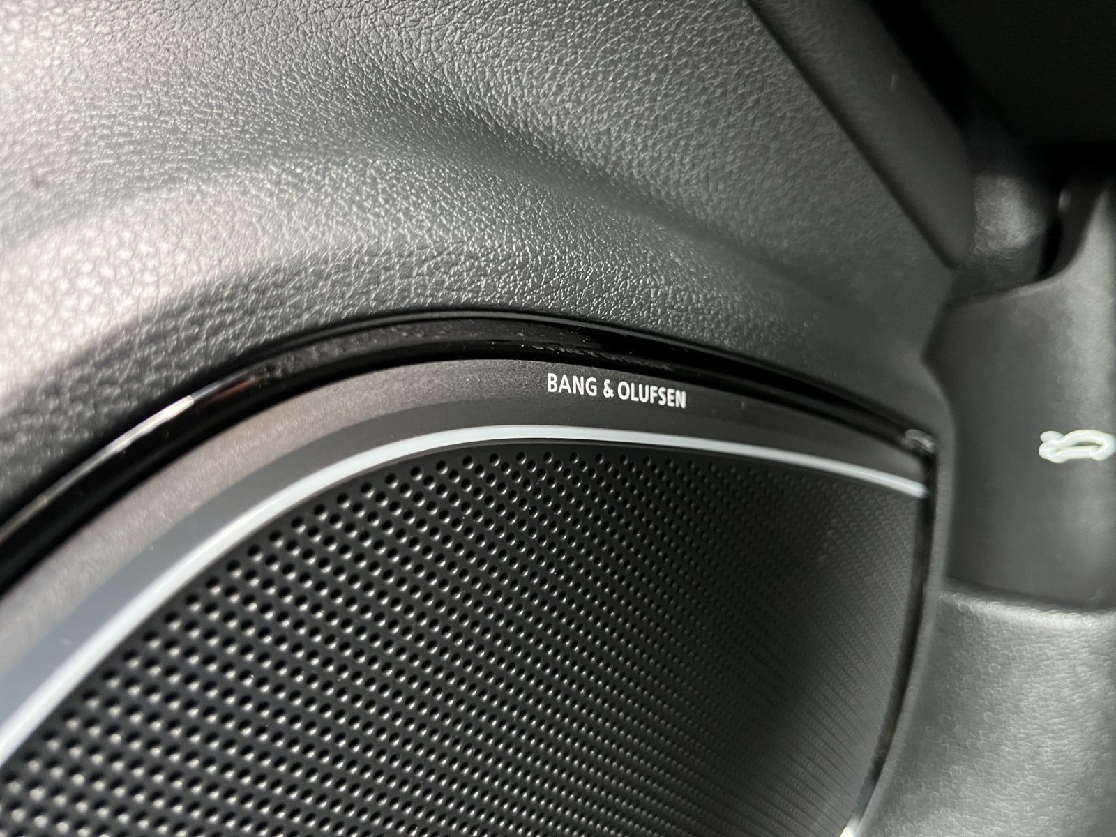 Audi A3 Limousine Sport 40 TFSI QUATTRO - Samsaru's Car Outlet