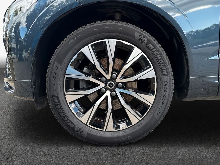 Volvo XC60 B5 B AWD Plus Dark