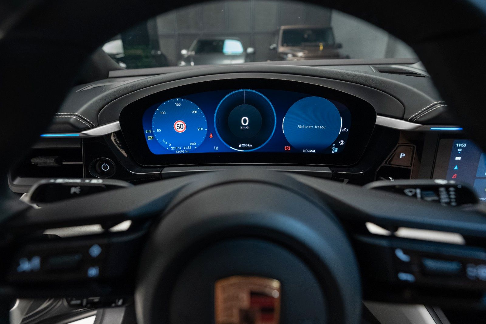 Porsche Macan Electric 4