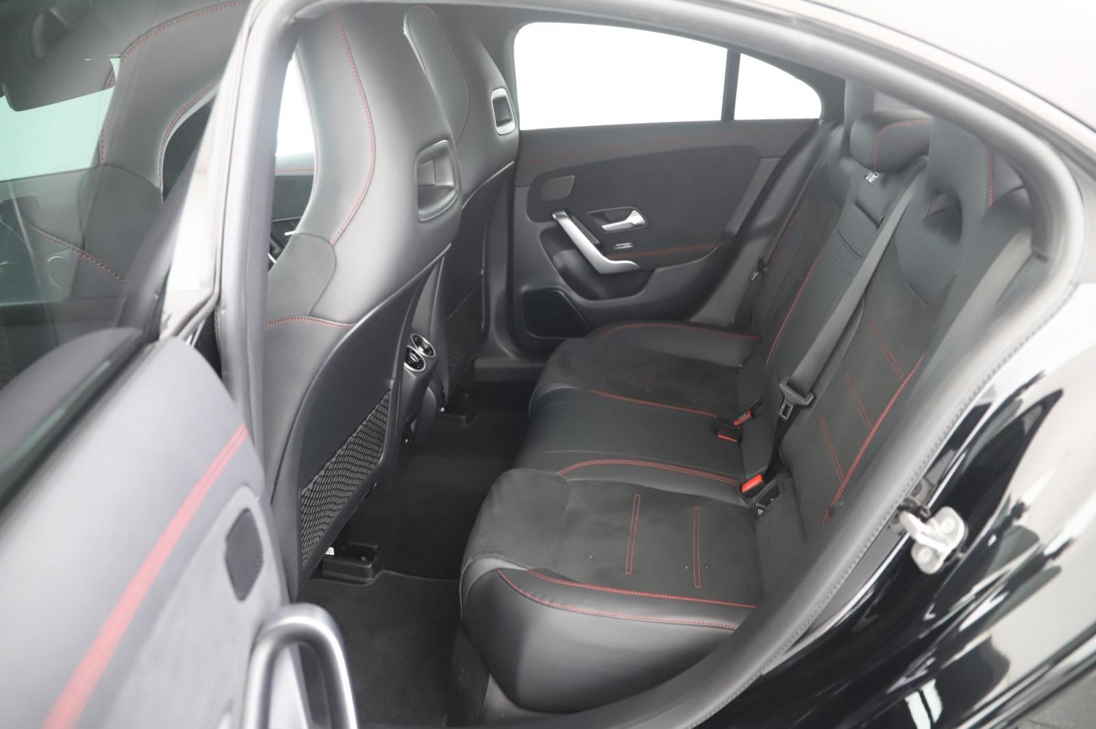 Mercedes-Benz CLA 220 4M Coupé AMG Line - Samsaru's Car Outlet