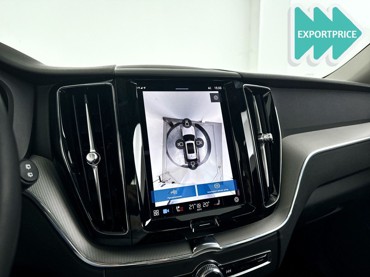 Volvo XC60 T6 Plug-in hybrid AWD Plus Dark | panorama