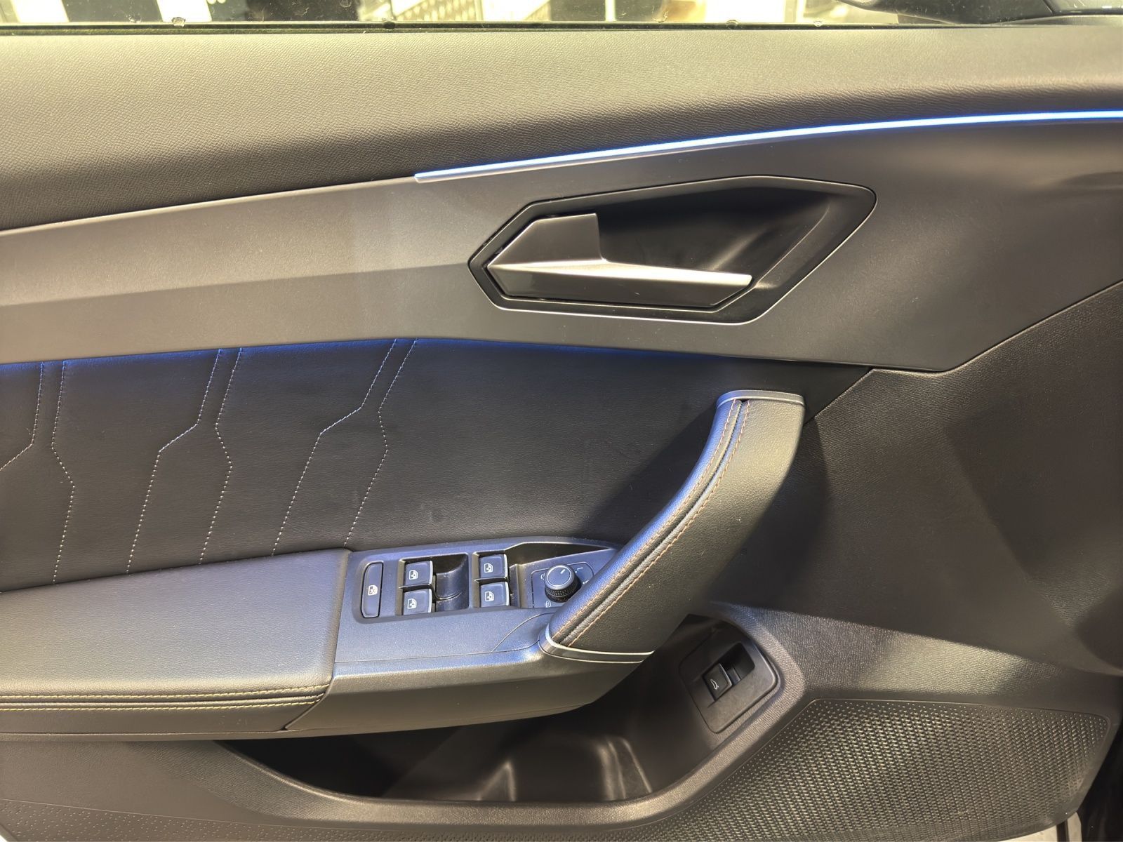 Cupra Formentor 2.0 TSI DSG VZ KAMERA PANO beats AHK