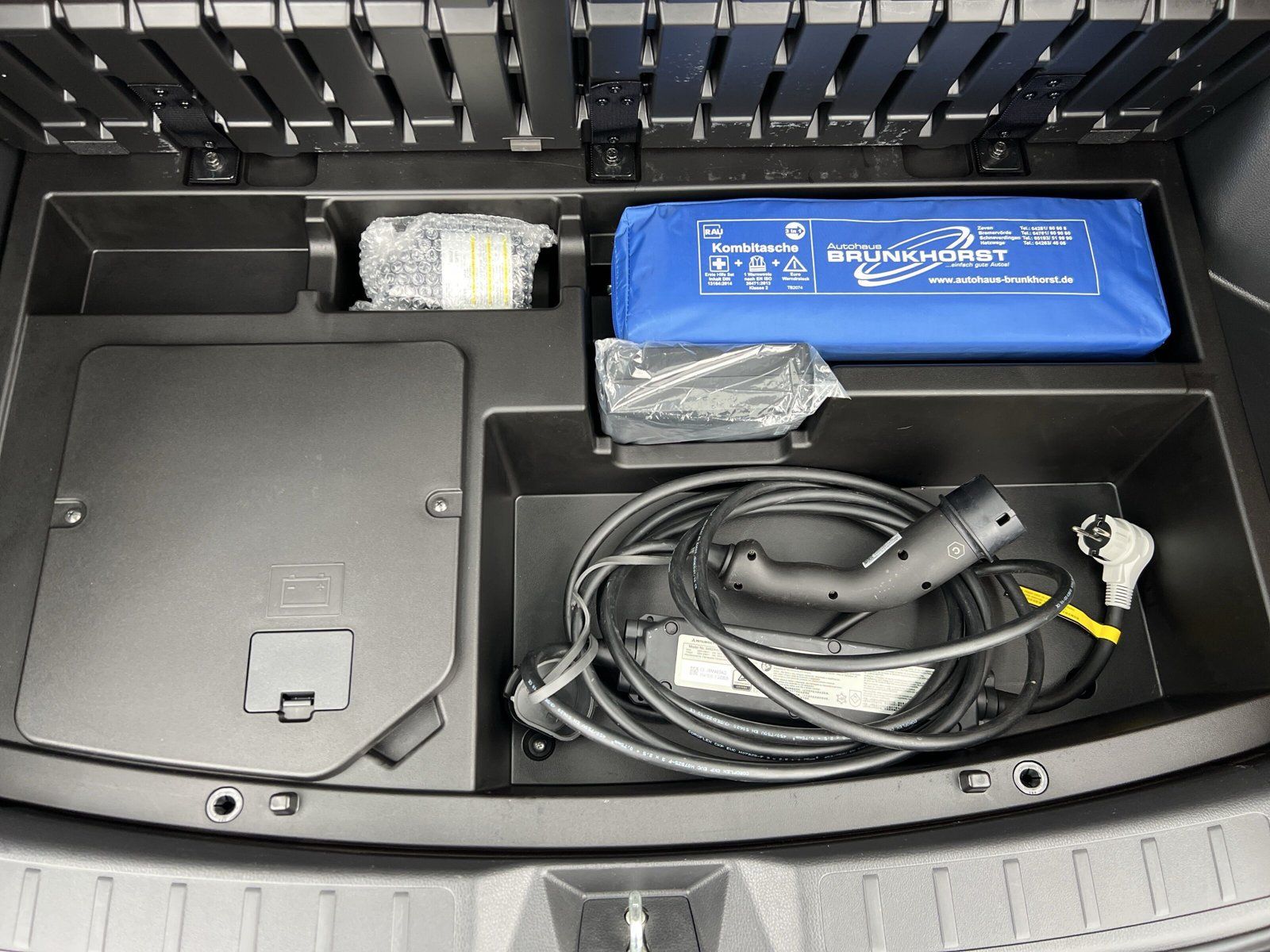 Mitsubishi Eclipse Cross Plug-In Hybrid PHEV Plus Select GJ