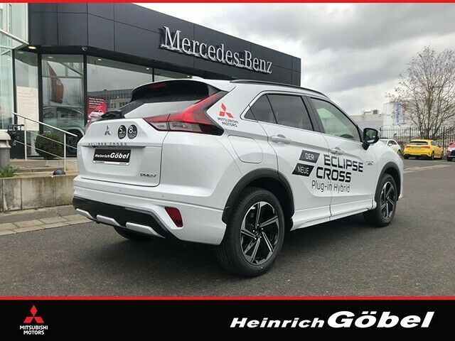 Mitsubishi Eclipse Cross PHEV 4WD Top PANORAMA UVP: 49.349€