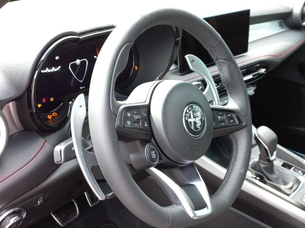 Alfa Romeo Tonale 1.5 Mild Hybrid Tributo Italiano