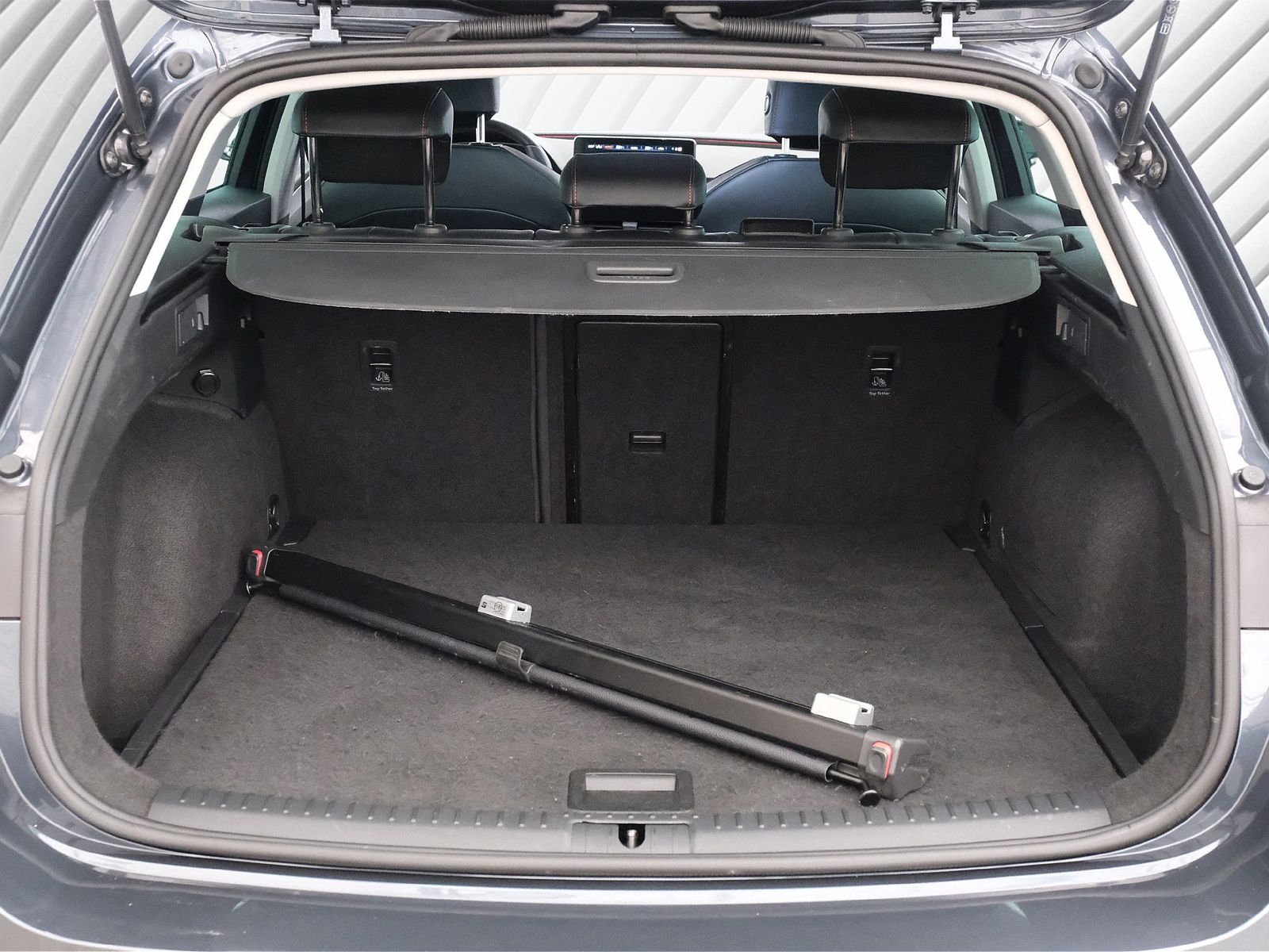 Seat Leon Sportstourer FR Plus ACC AHK RFK NAVI LED