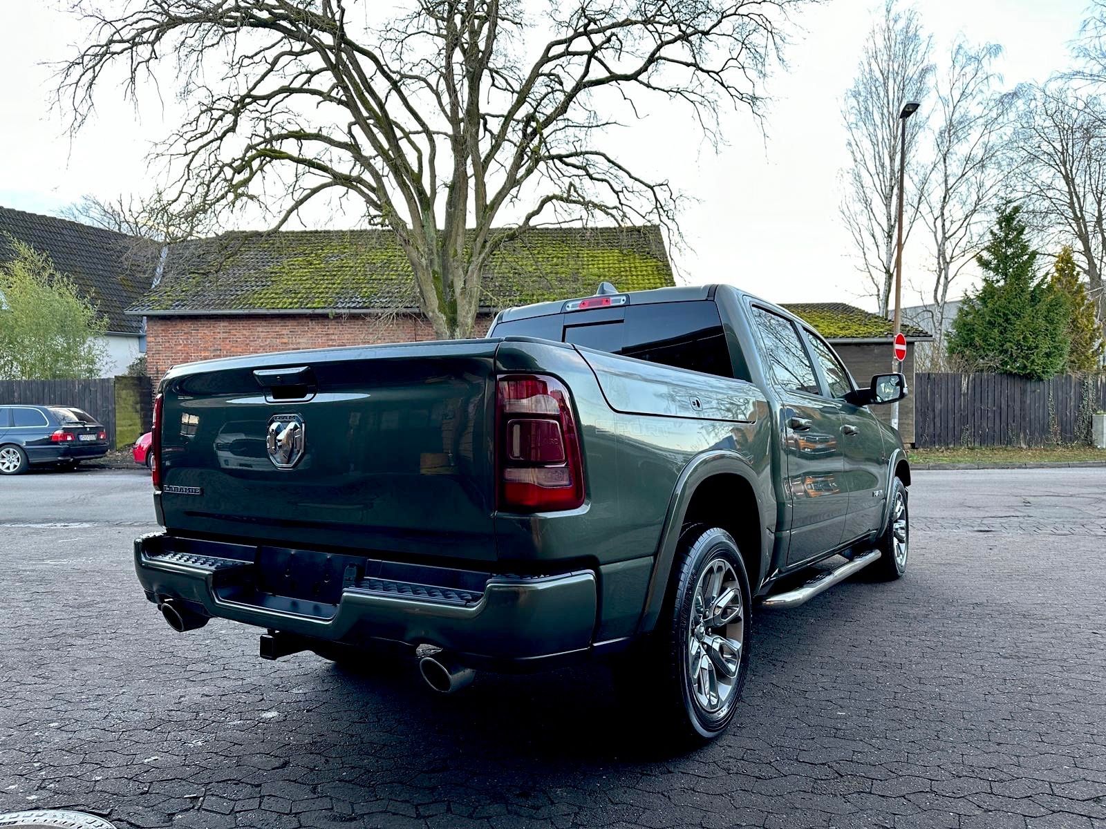 Dodge LARAMIE*5.7*LPG*AHK*NAVI*PDC*RAMBOX*GARANTIE*
