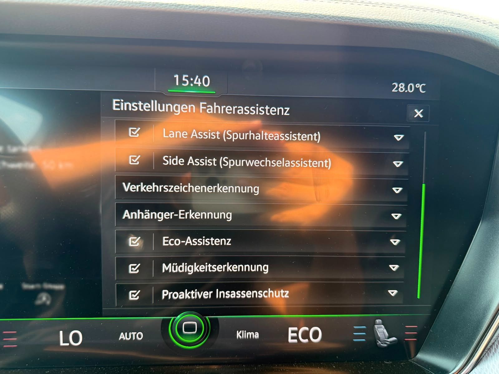 Volkswagen Touareg R-Line 4M MATRIX*LEDER*AHK*LUFT*360°