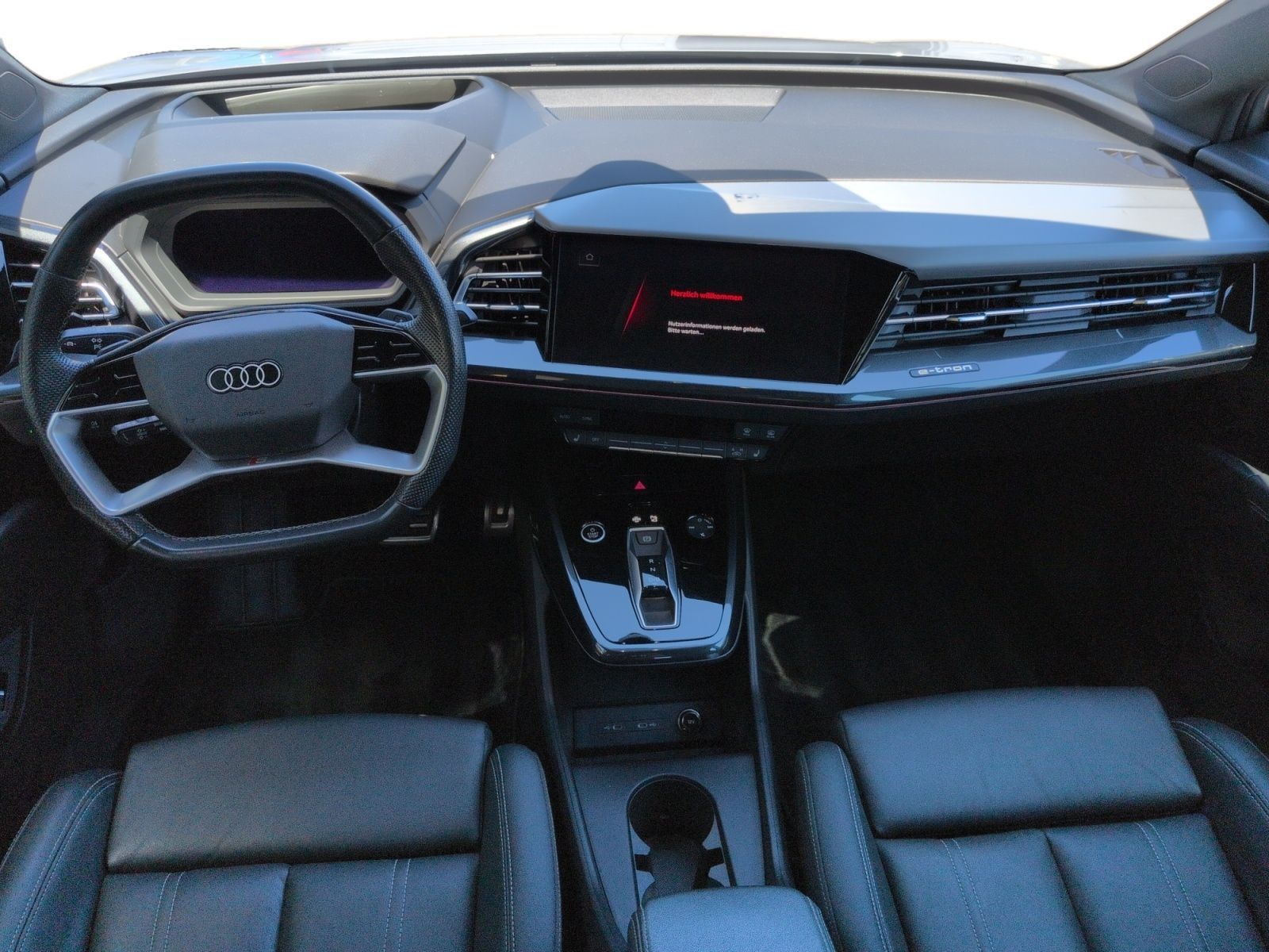 Audi Q4 e-tron 50 quat. S line Matrix ACC HuD AHK