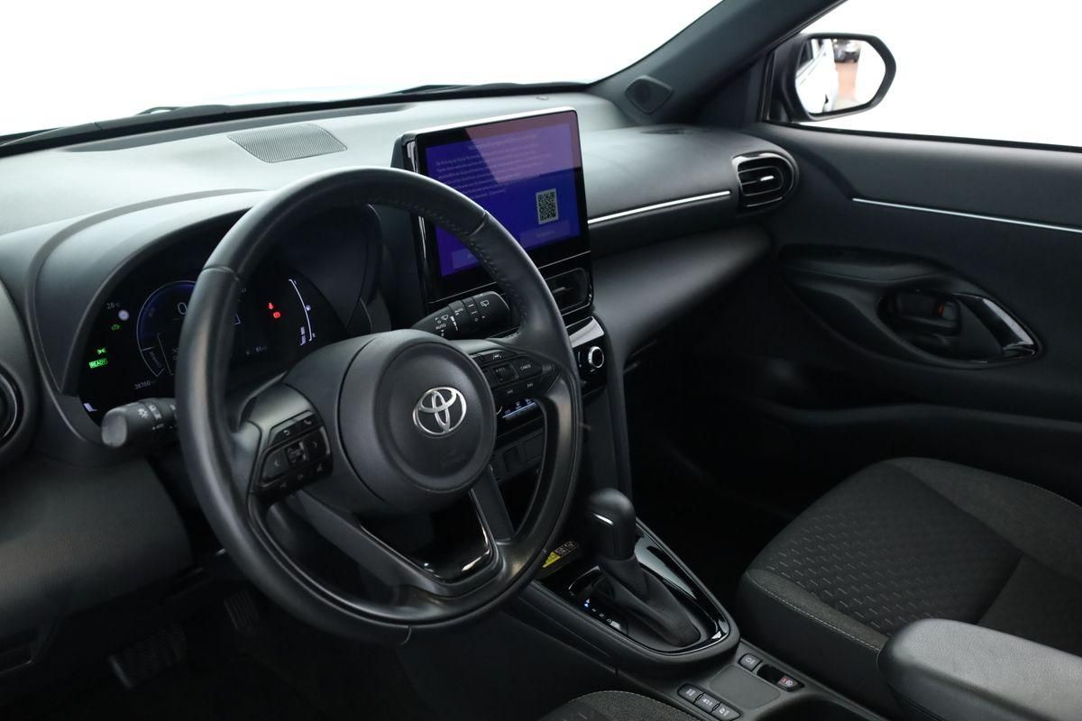 Toyota Yaris Cross CVT Team D LED Navi SHZ iACC Kam 17"