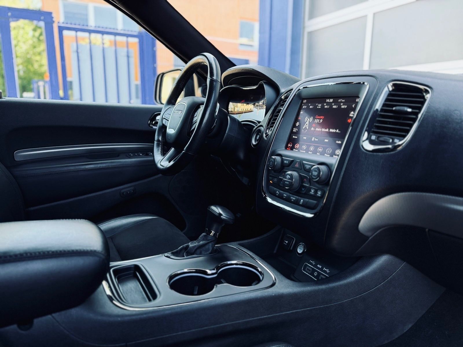 Dodge EU*V8*LPG*AHK*NAVI*TV*LED*7 SITZER*GARANTI*SERVI