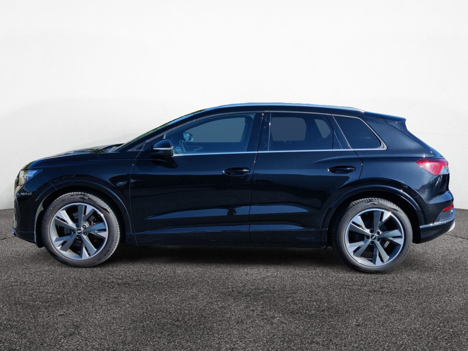 Audi Q4 45 e-tron quattro S line 77 kWh Sonos