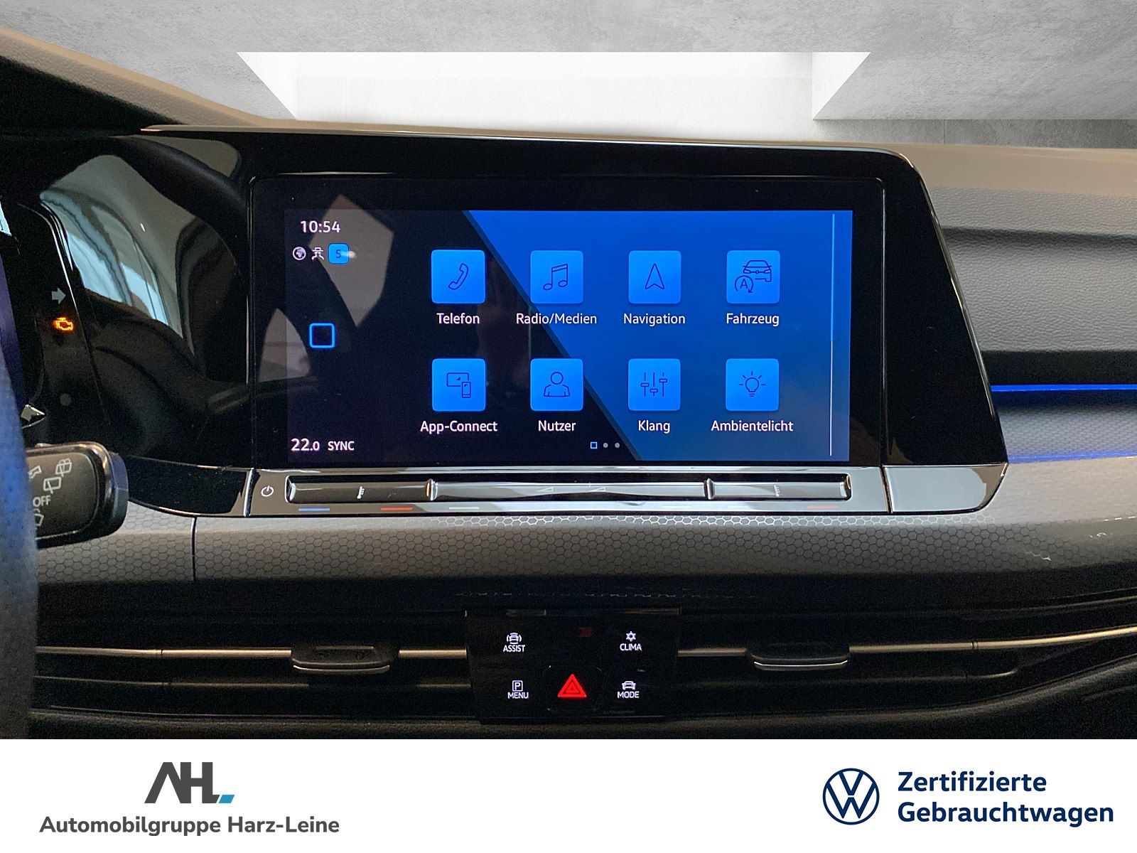 Volkswagen Golf GTI VIII 2.0 TSI DSG - Samsaru's Car Outlet