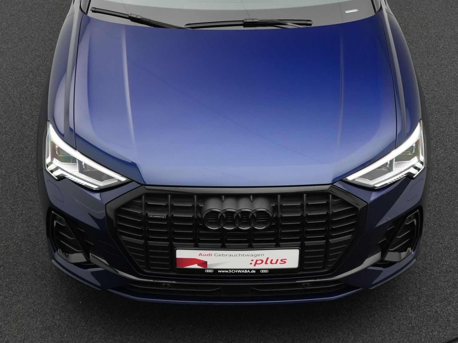 Audi Q3 40 TFSI quattro S line - Samsaru's Car Outlet