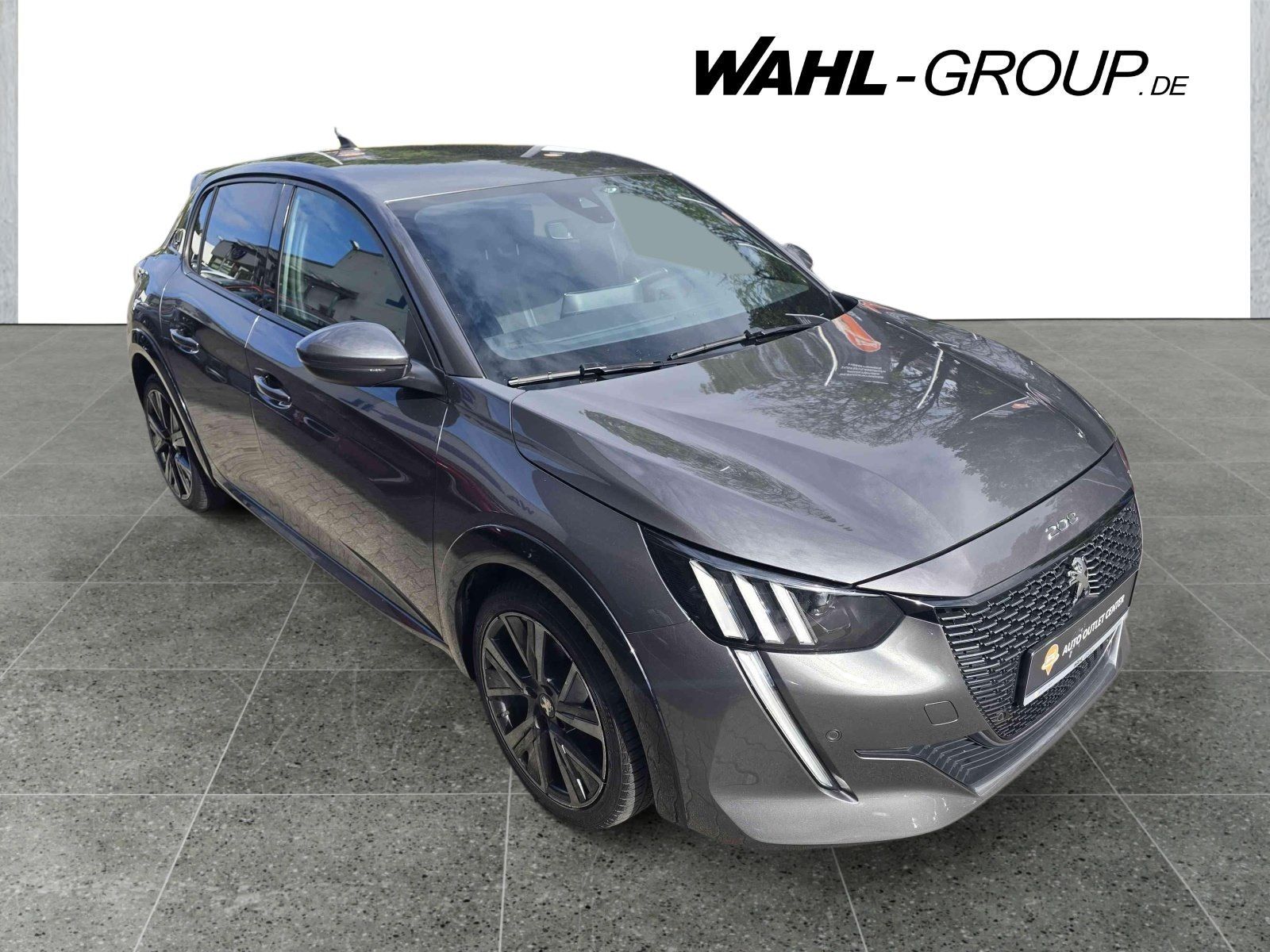 Peugeot 208 1.2 Pure Tech 100 GT - Samsaru's Car Outlet