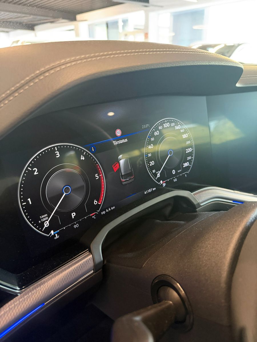 Volkswagen Touareg R-Line 4Motion*GARANTIE*ALLWETTER*VOLL*
