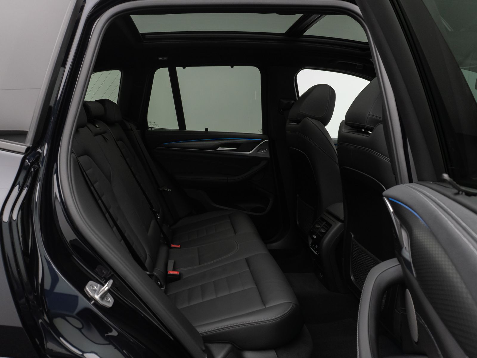 BMW X3 xD30e M Sport Panorama Laser 360° HUD DAB H/K