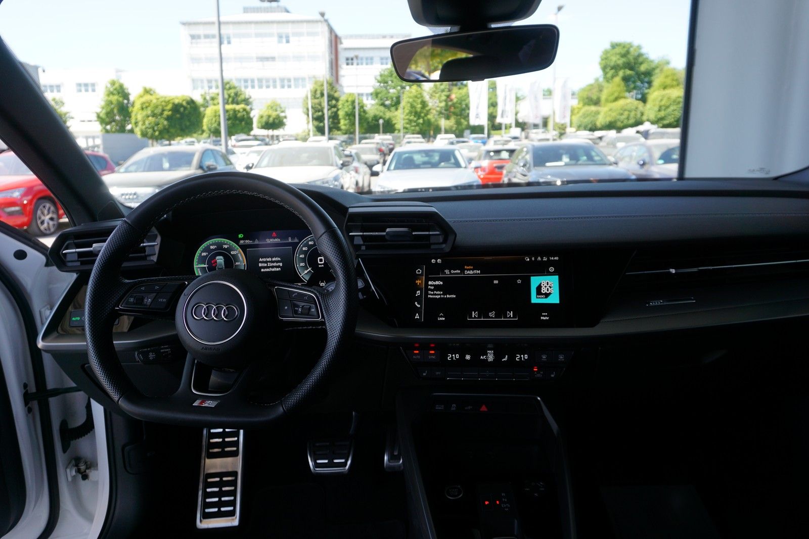 Audi A3 Sportback 45 TFSI e S line - Samsaru's Car Outlet