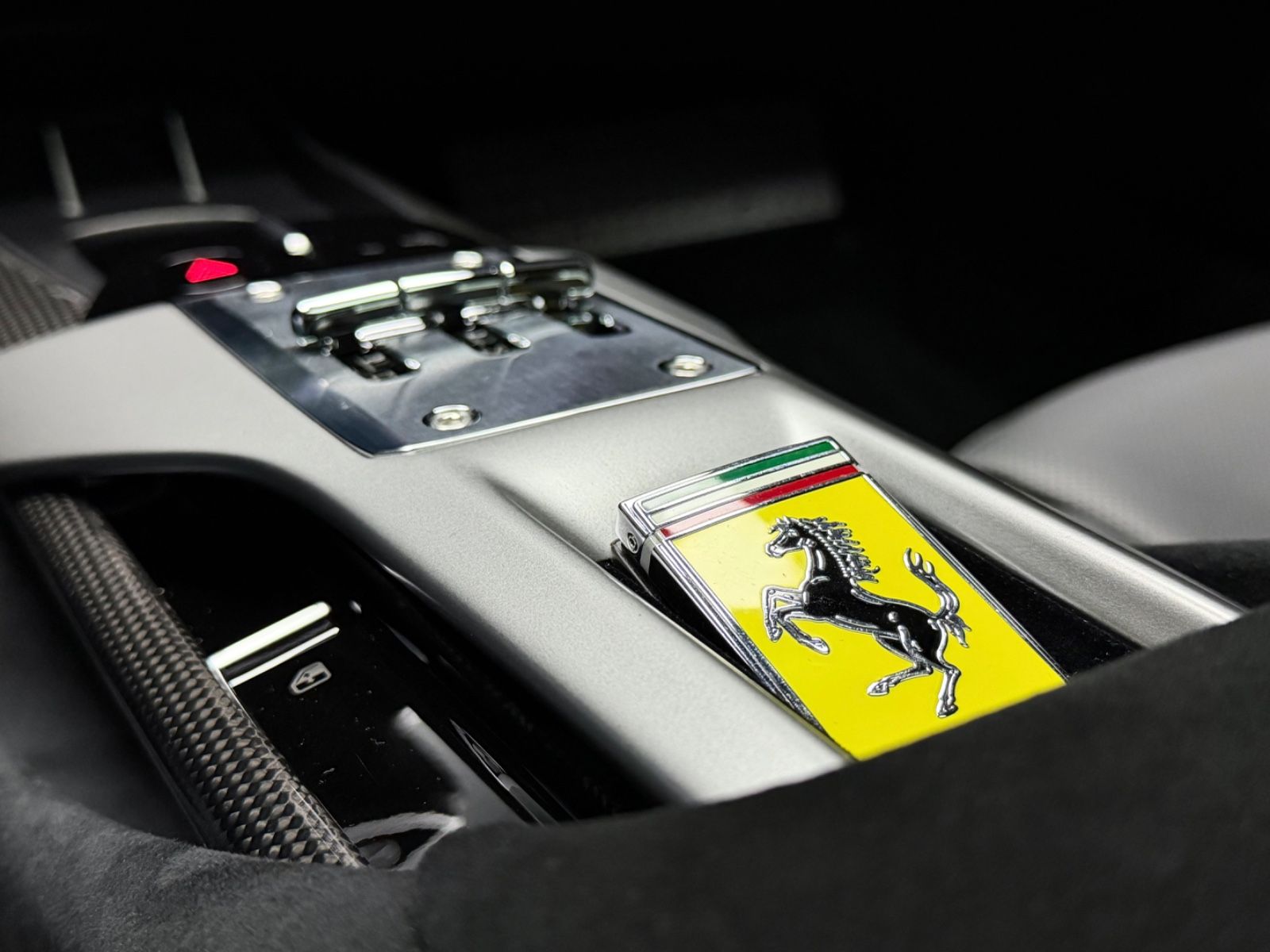 Ferrari 12Cilindri FULLCARBON VIOLA HONGKONG LIFT 360