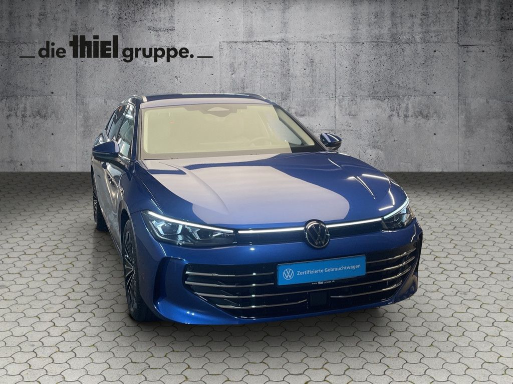 Volkswagen Passat Variant 1.5 eHybrid Elegance DSG Matrix