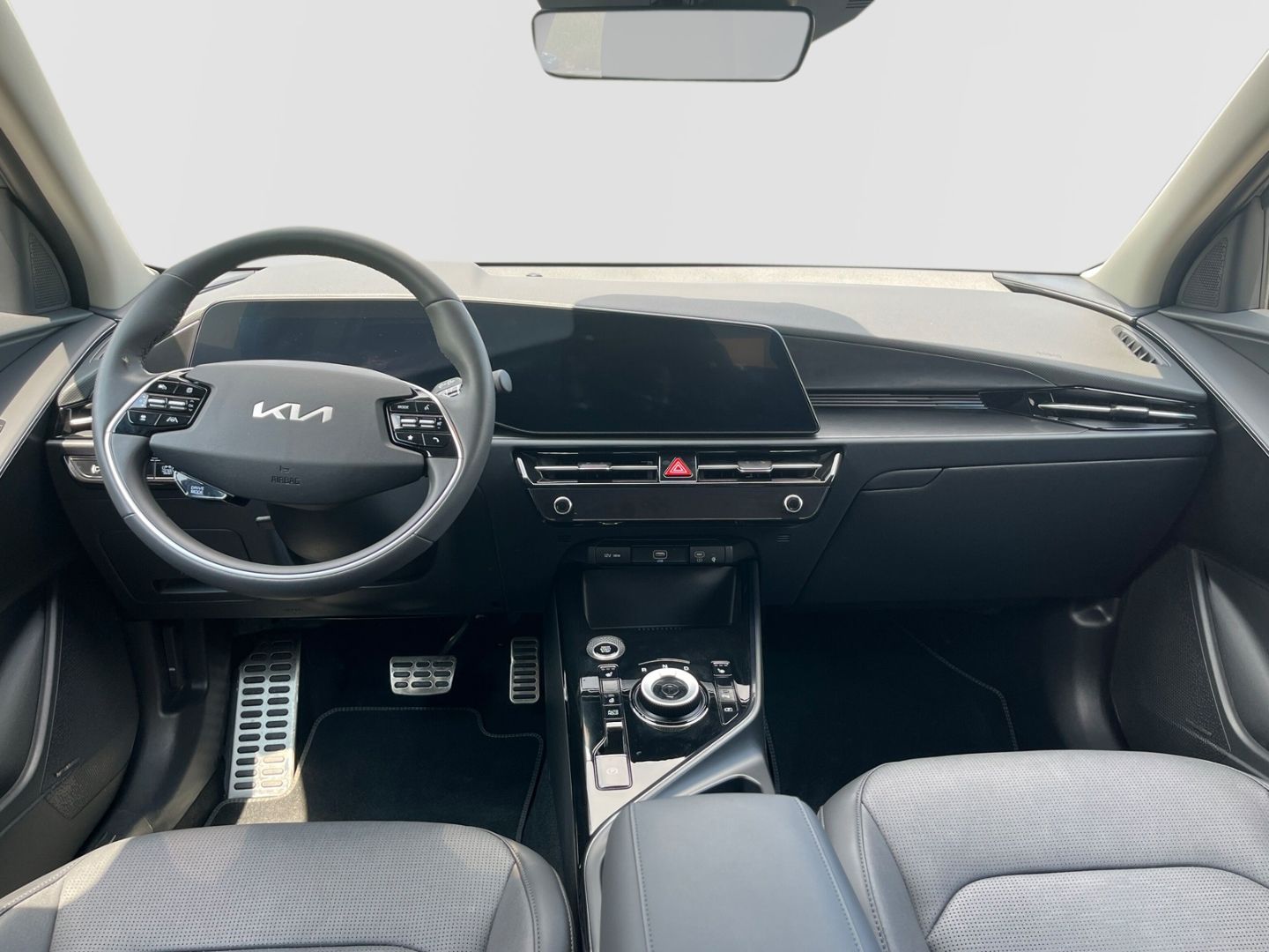 Kia Niro HEV Spirit 2WD - Samsaru's Car Outlet