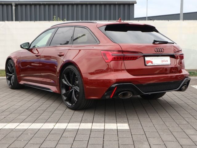 Audi RS 6 Avant RS-SPORTAGA*STANDHZG*PANO*360°*280KMH