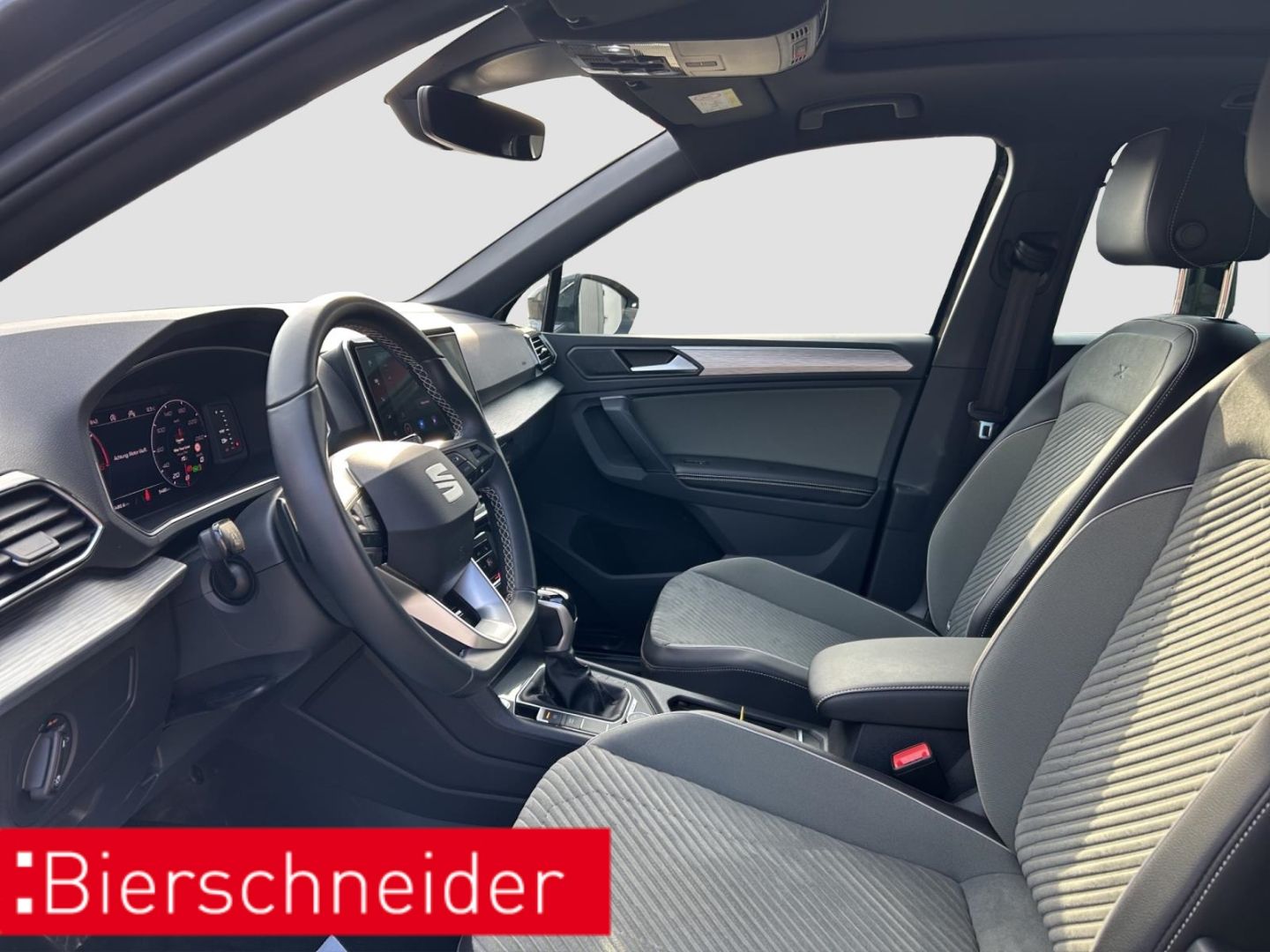 Seat Tarraco 2.0 TDI DSG Xperience PANO AHK DCC CAM