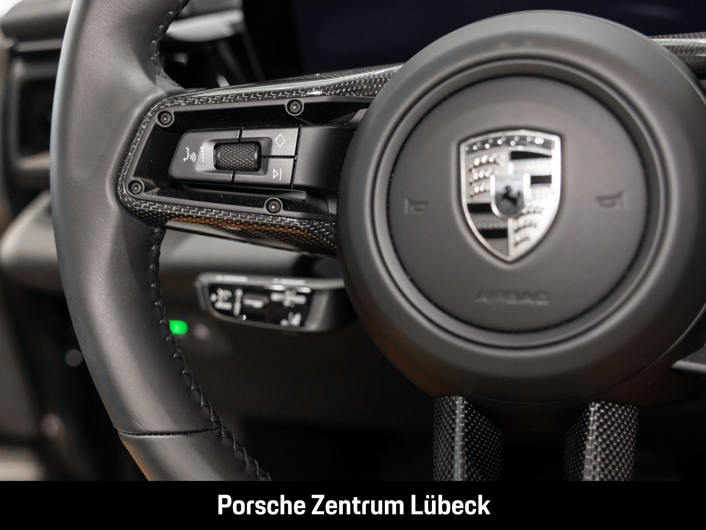 Porsche Macan Turbo BOSE Panoramadach Surround-View LED